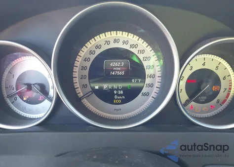 2013 Mercedes-Benz C 300 Luxury 4Matic/Sport 4Matic z USA, uszkodzony, nr VIN WDDGF8AB4DA785799